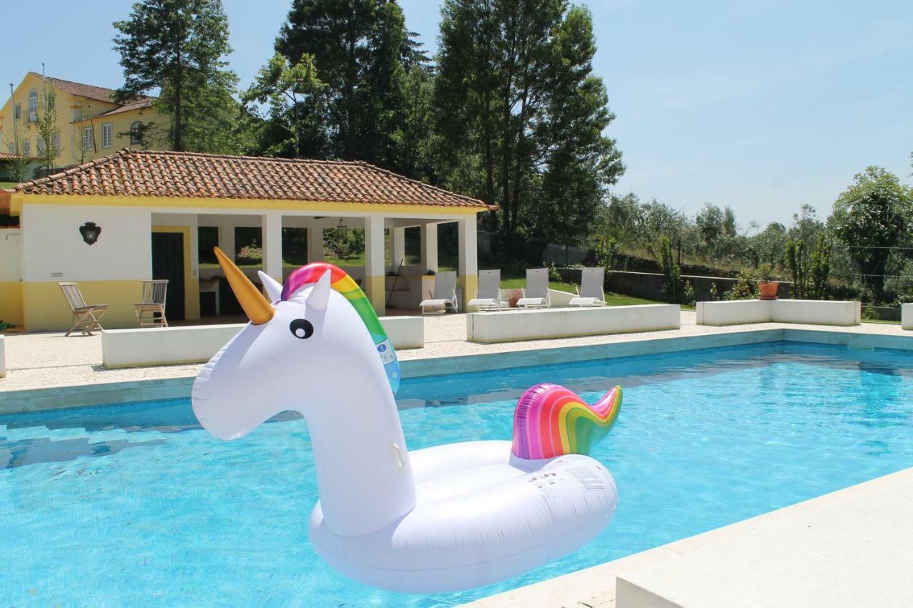 Bed and Breakfast Quinta Do Outeiro Вила-Нова-ди-Пояриш Экстерьер фото