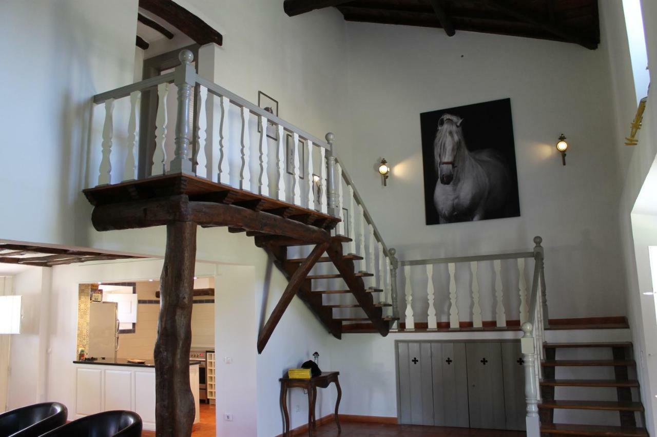 Bed and Breakfast Quinta Do Outeiro Вила-Нова-ди-Пояриш Экстерьер фото